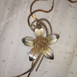 Vintage Adjustable Flower Necklace